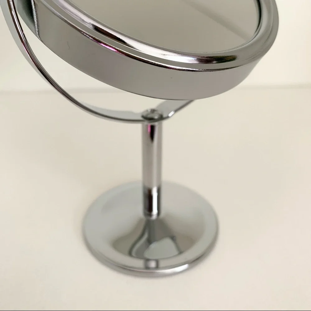 Hold NWOT Double sided mini vanity mirror stand